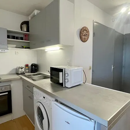 Cosy 2 Pieces Avec Wifi, Terrasse Ouest, 50m Et Commerces - Sud - Fr-1-748-21 * Canet-en-Roussillon